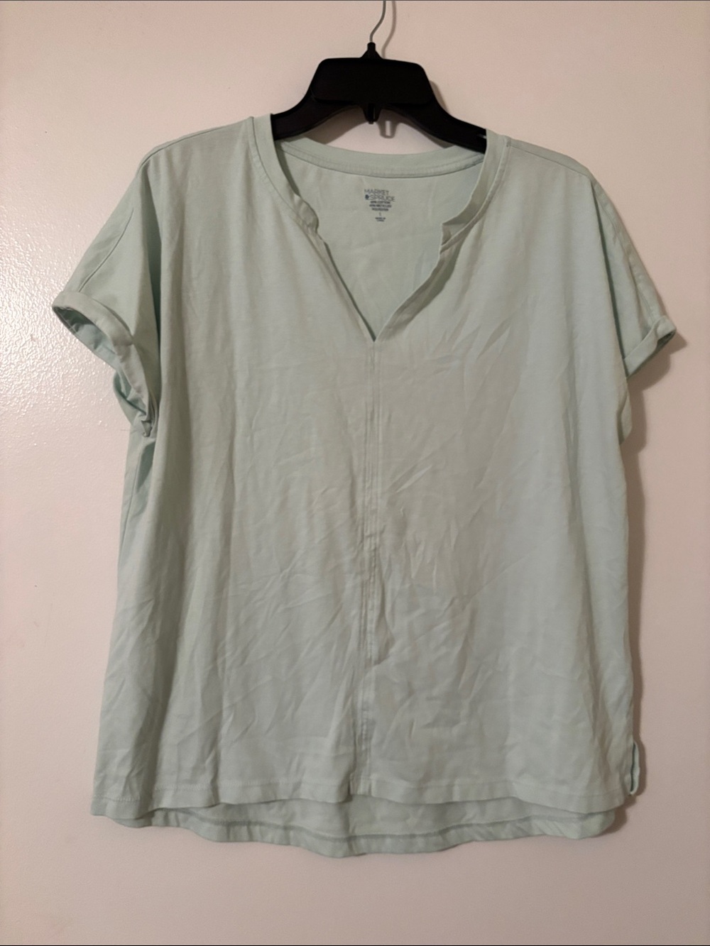 Market & Spruce Light Mint Split V-Neck Short Sleeve Top